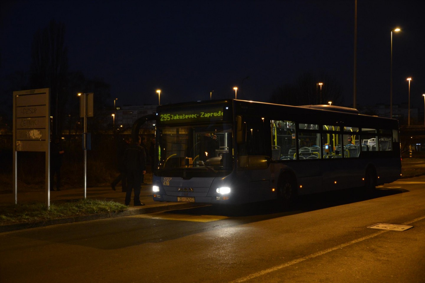Puštena autobusna linija 295 Zapruđe – Jakuševac – Zapruđe