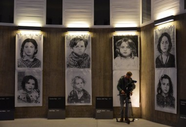Otvorenje izložbe “Crtežom protiv zaborava” za djecu žrtve Auschwitza