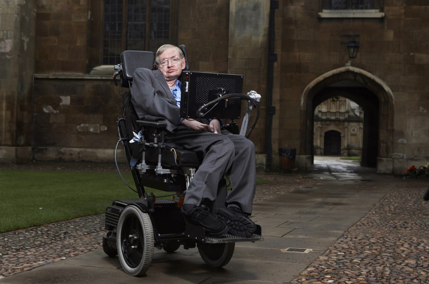 Stephen Hawking slavi 75. rođendan