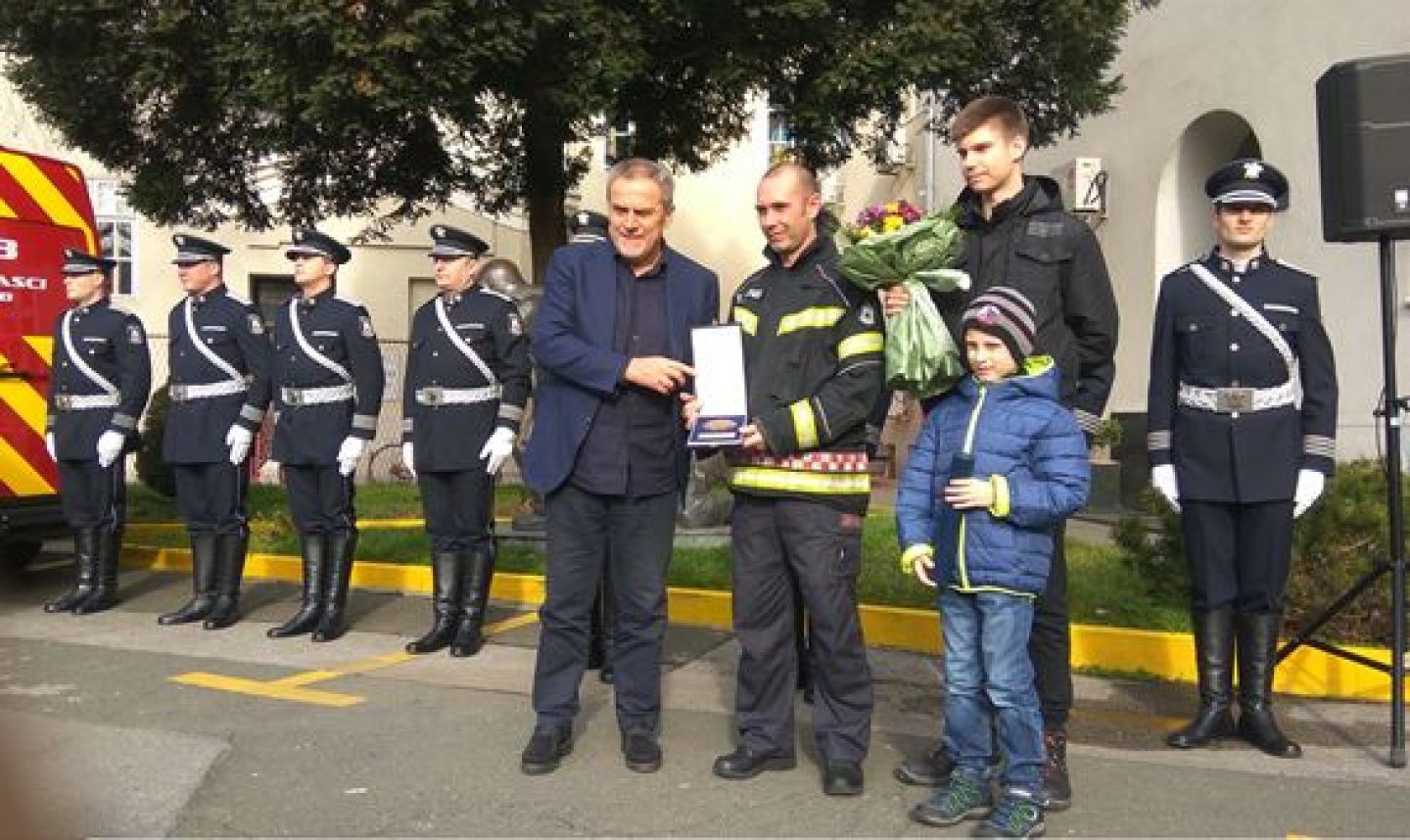 Medalja Grada Zagreba za vatrogasca Tihomira Kuneka