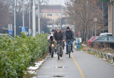 Međunarodni dan zimskog bicikliranja – gradonačelnik Bandić došao biciklom na posao