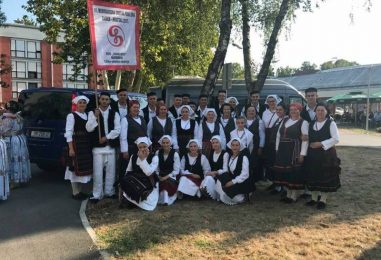 KUD Dangubice iz Kutereva večeras će pokazati pjesme i plesove svoga kraja na Međunarodnoj smotri folklora u Zagrebu!