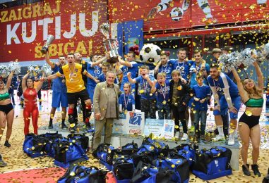 Gradonačelnik Bandić uručio nagrade najboljim ekipama 47. malonogometnog turnira “Kutija šibica”