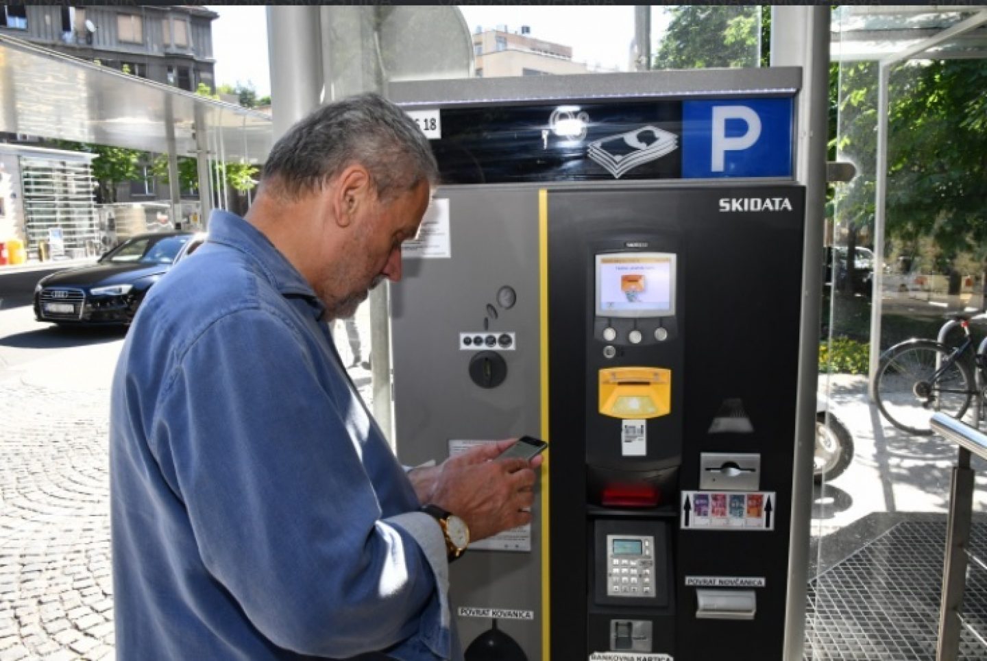 Parkiranje u Zagrebu će se moći plaćati i karticama, karte su elektroničke