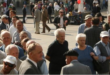 Isplata novčane pomoći umirovljenicima s manje od 1500 kuna primanja