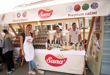 Na Jelačićevom trgu otvoren festival veganske prehrane – ZeGeVeGe