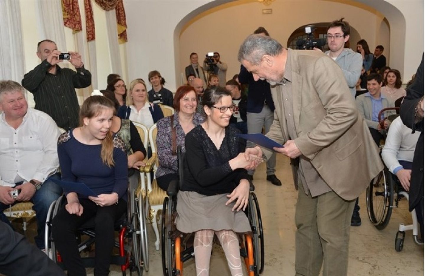 Grad Zagreb plaća školovanje učenicima i studentima s invaliditetom